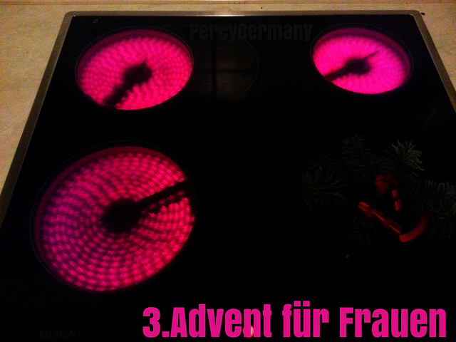 23713588815_6d749663cb_z