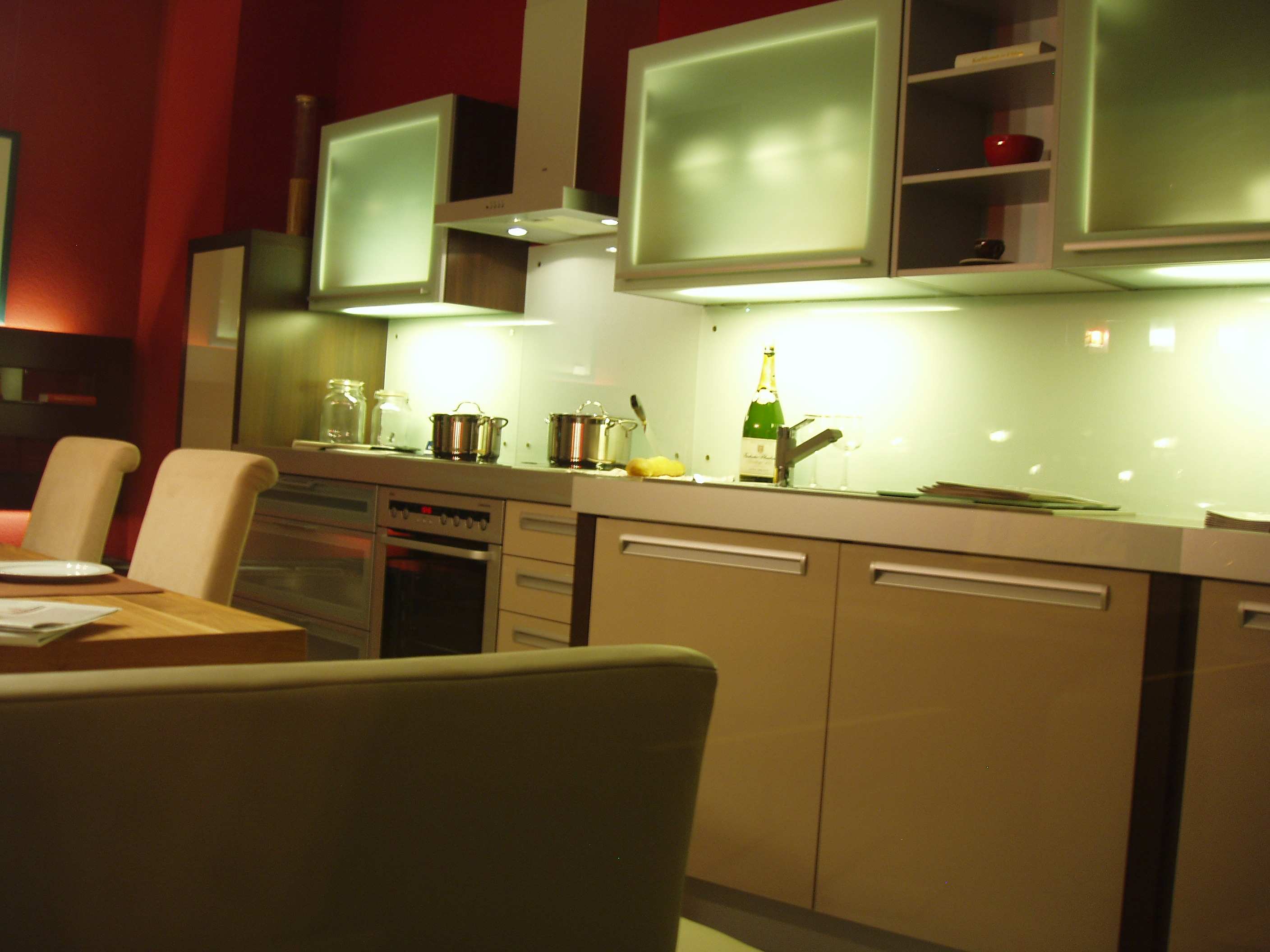 OLYMPUS DIGITAL CAMERA